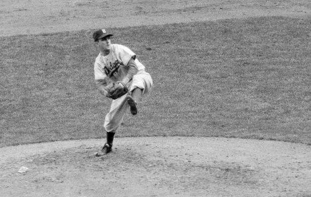 Brooklyn Dodgers pitcher Carl Erskine