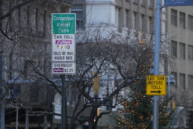 Congestion pricing signs welcome drivers on Park Ave. in the 60's looking south Saturday, Jan. 4, 2025 in Manhattan, New York. (Barry Williams/ New York Daily News)