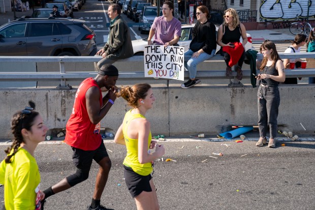 Views of the New York City TCS Marathon as participants make their way across the Pulaski Bridge in Brooklyn on Sunday November 5, 2023. 1129. (Theodore Parisienne for New York Daily News)